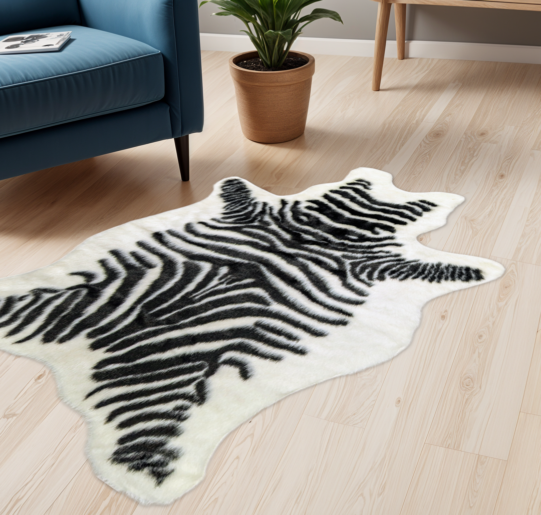 2' X 3' Black and White Zebra Print Area Rug