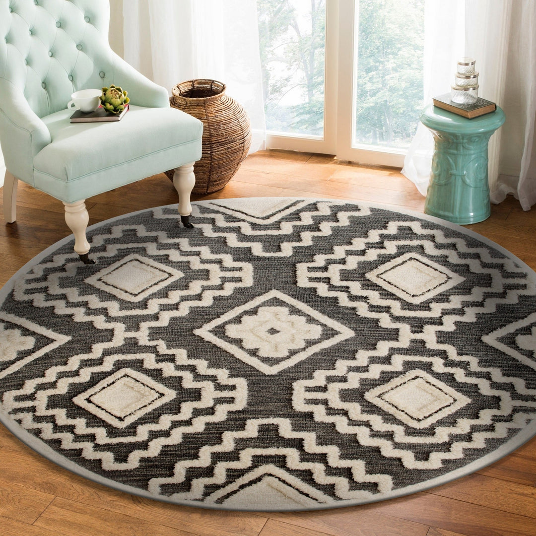 4' Round Gray and Cream Geometric Area Rug