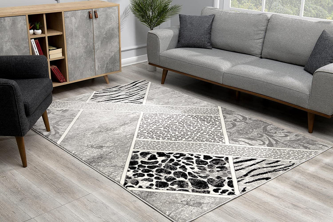 7' X 9' Grey Geometric Power Loom Stain Resistant Area Rug