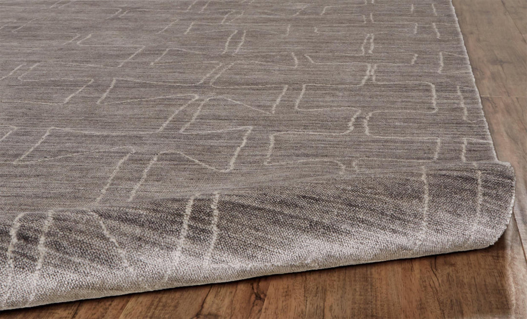 4' X 6' Gray and Ivory Abstract Hand Woven Area Rug