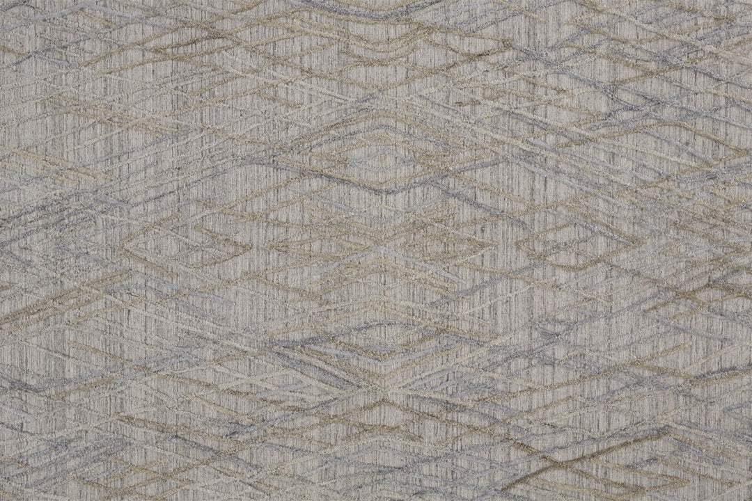 4' X 6' Gray And Ivory Abstract Hand Woven Area Rug