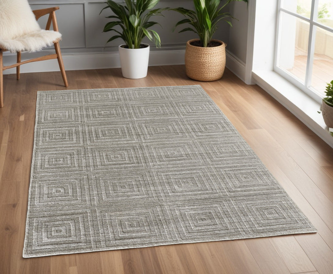 4' X 6' Gray Striped Hand Woven Area Rug