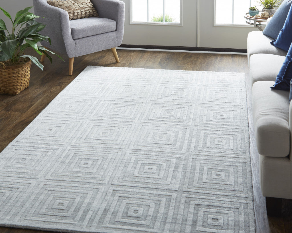 4' X 6' Gray Striped Hand Woven Area Rug