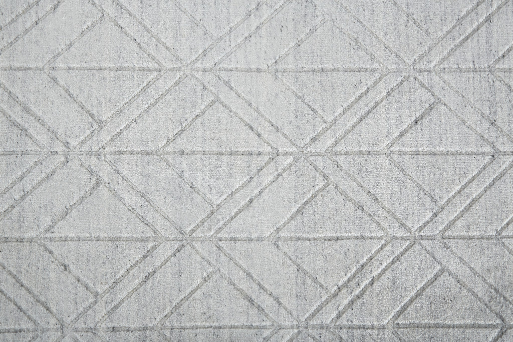 4' X 6' White and Silver Geometric Hand Woven Area Rug