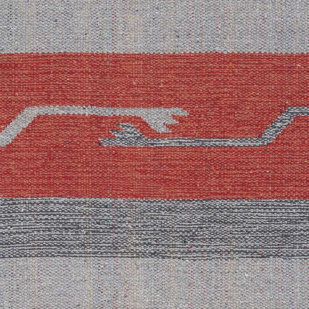 4' X 6' Gray and Red Southwestern Handmade Area Rug With Fringe