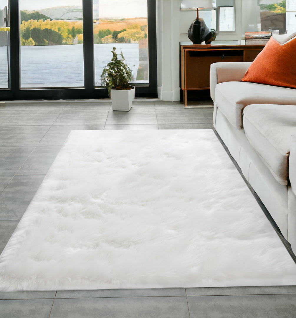 5' X 7' White Faux Sheepskin Shag Washable Area Rug