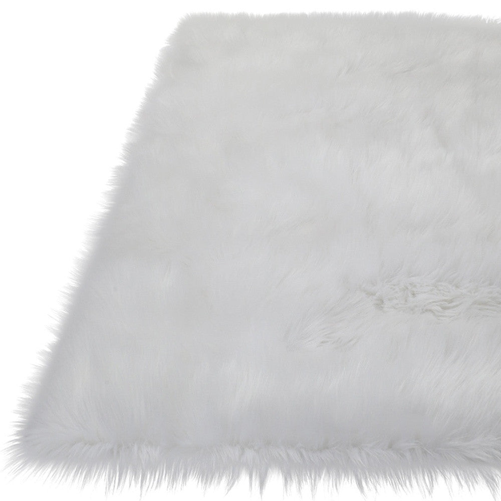 5' X 7' White Faux Sheepskin Shag Washable Area Rug