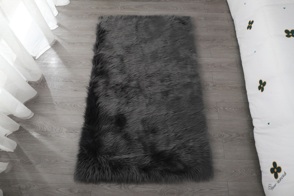 3' X 5' Gray Faux Sheepskin Washable Area Rug