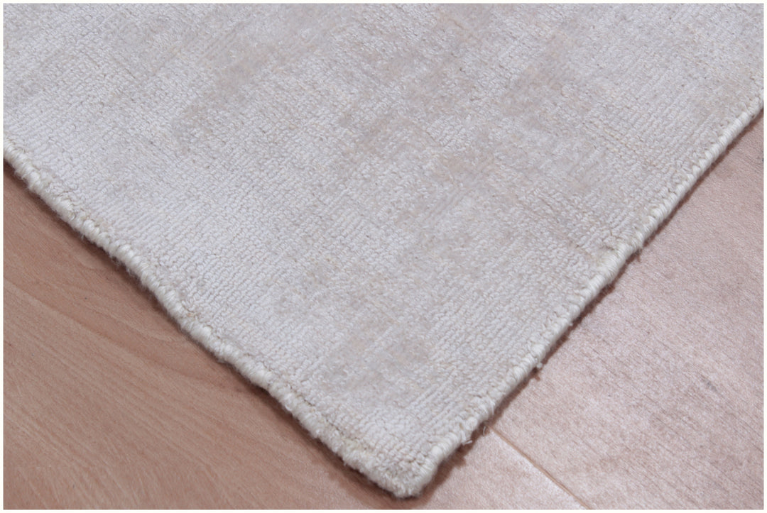 10' X 14' Taupe Hand Loomed Area Rug