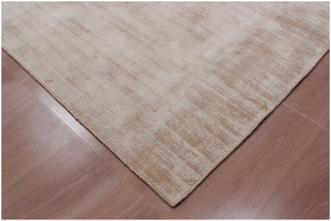 10' X 14' Champagne Hand Loomed Area Rug