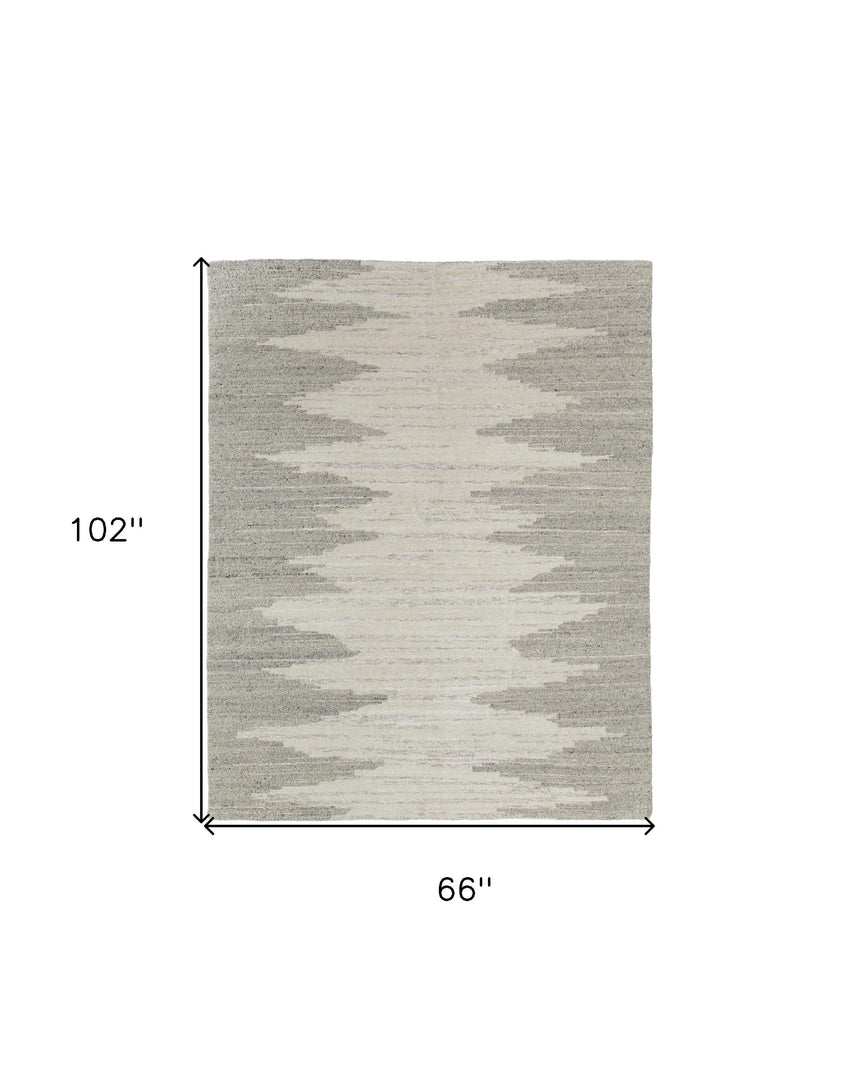 4' X 6' Gray and Ivory Ombre Hand Woven Area Rug